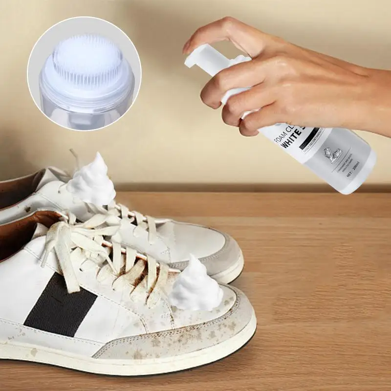 sneakers schoonmaken met baking soda