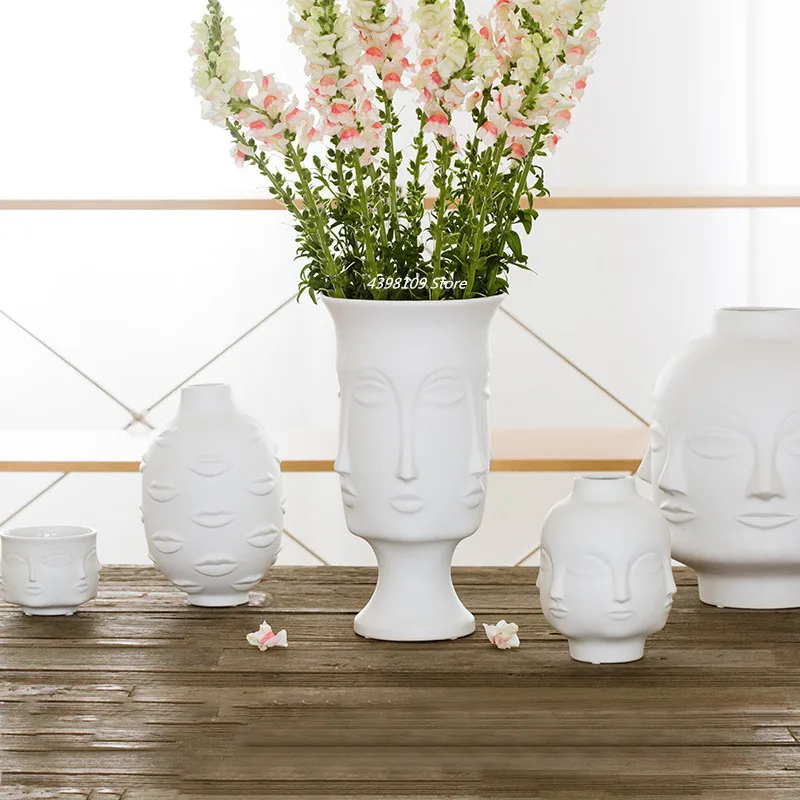 Scandinavian White Ceramic Vase Decoration Home Decoration Crafts Modern Interior Decoration Countertop Vase Art Face Shape Vase 4