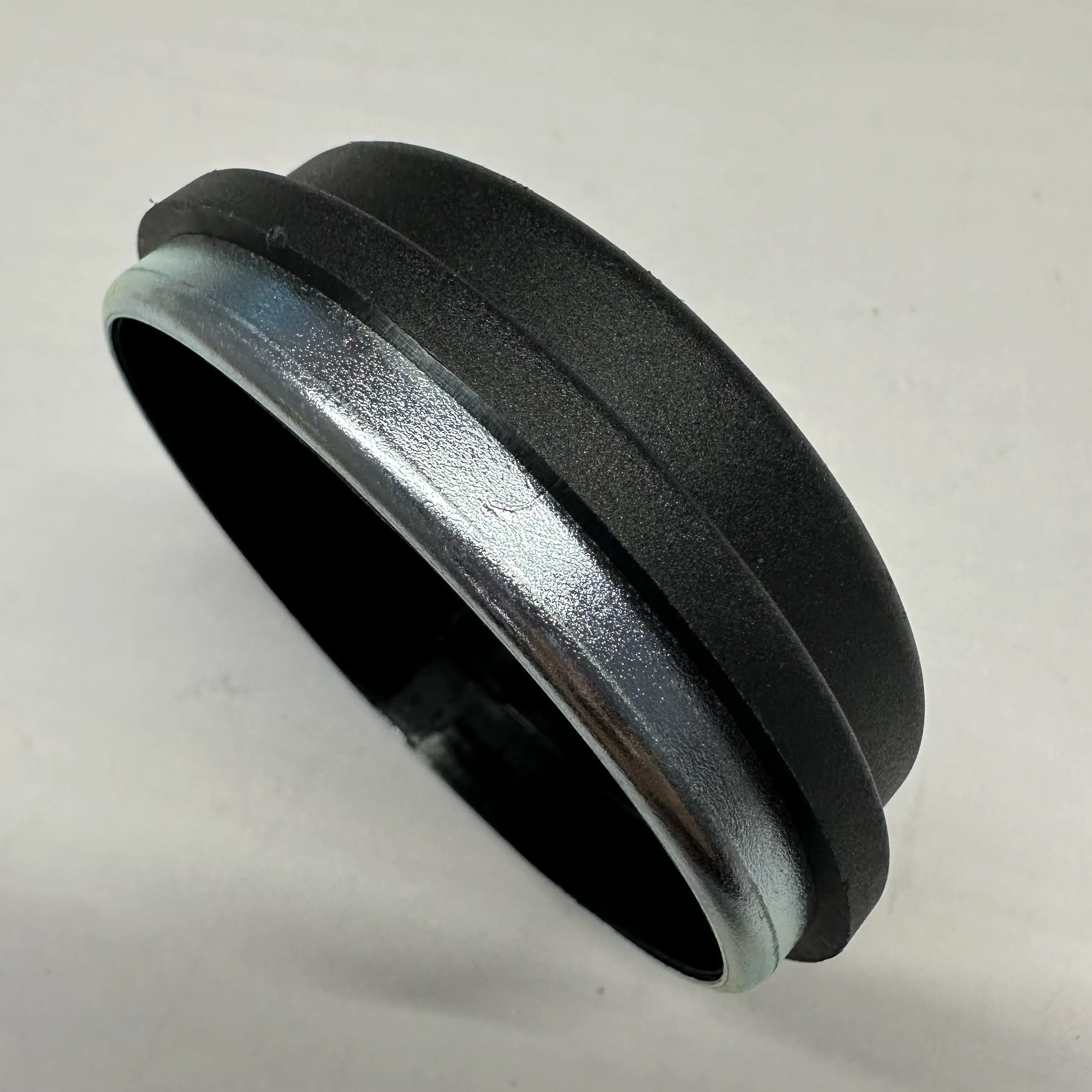 REAR BEARING SENSOR 58980C1100 For Hyundai TUCSON TL Sonata LF Azera 15-20 for kia Sportage optima ABS sensor 58980C1100FFF