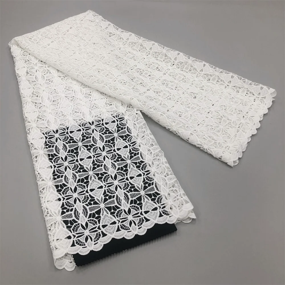 Afrikanischer Spitzenstoff im neuen Stil, 2025, hochwertige Spitze, wasserlöslich, bestickt, modisch, weicher weißer Spitzenstoff, 5 Yards