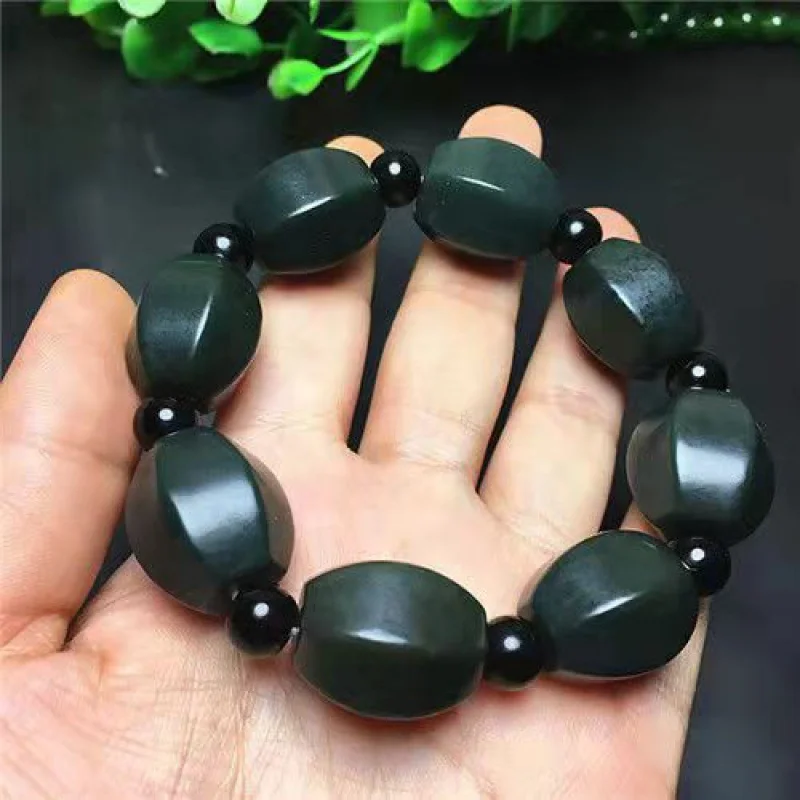 

Крупное Количество мужских браслетов из Синьцзяна Хи-тяньского серого нефрита. Доступны различные стили.