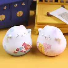 

Fine Workmanship Table Decor Resin Eye-catching Cat Miniatures for Office