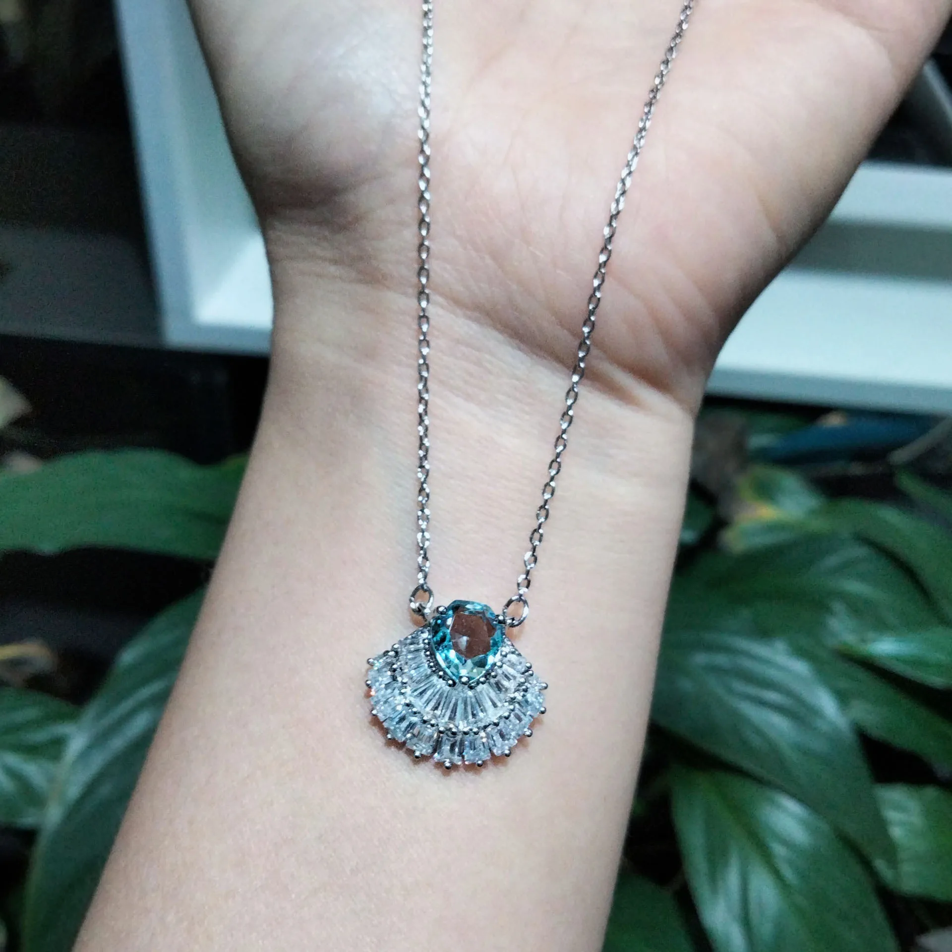 New Trend Original Idylia Fine Fan-shaped Pearl Necklace Fashionable Shining Crystal Earrings Bracelet Ring Women's Jewelry Set