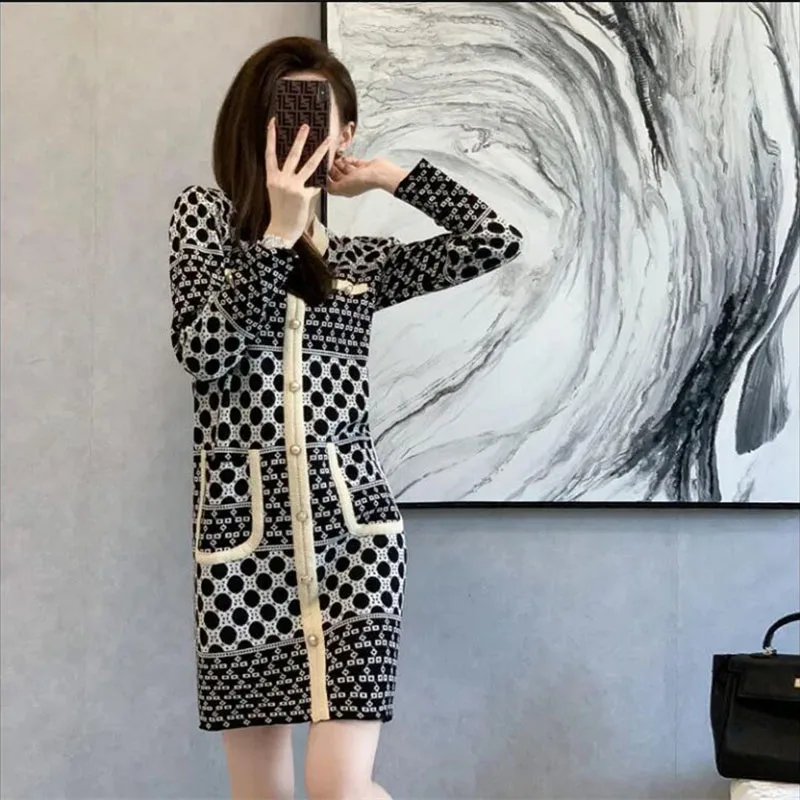 

Модное женское платье, Новинка весна-осень 2023, корейский Свободный трикотажный свитер с V-образным вырезом и длинным рукавом, Элегантные повседневные женские платья