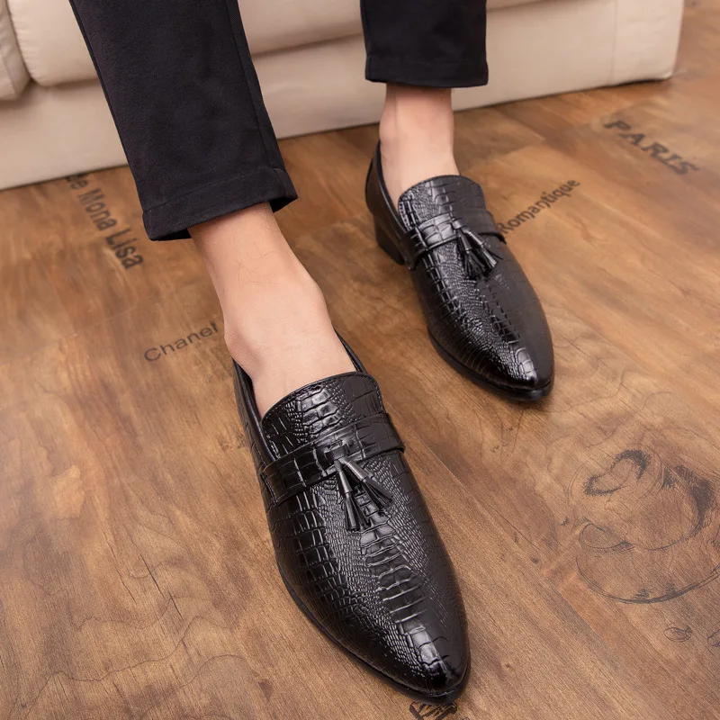Men's Leather Vintage Tassels Loafers Comfortable Dress Wedding Fashion Party Shoe Business Oxfords Slip-On Flats