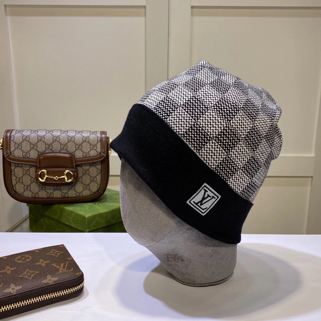 帽子 LOUIS VUITTON Cap MP2958 帽子 LOUIS VUITTON Cap MP2958 louis-vuitton--