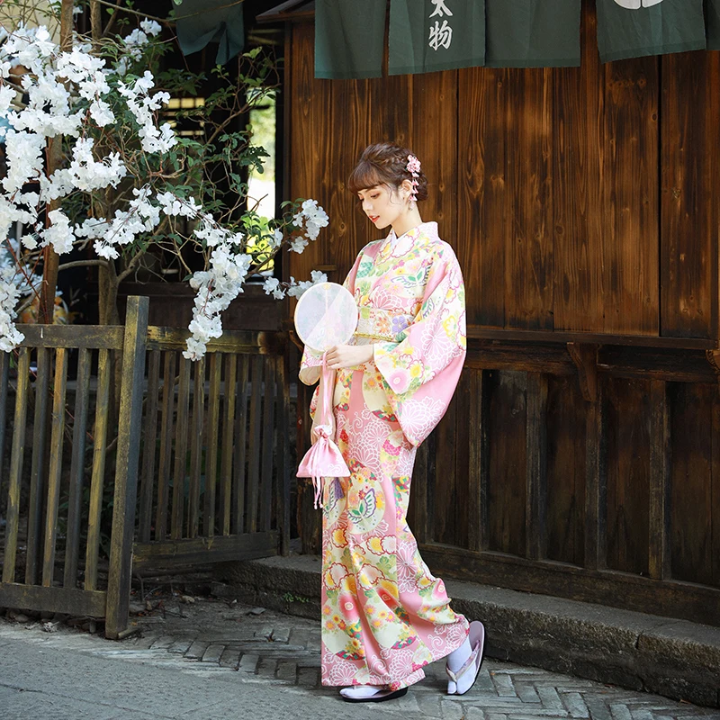 haspel letterlijk Ontspannend Women's Japanese Traditional Kimono Beautiful Sakura Prints Classic Yukata  Photography Clothing Cosplay Wear - Asia & Pacific Islands Clothing -  AliExpress