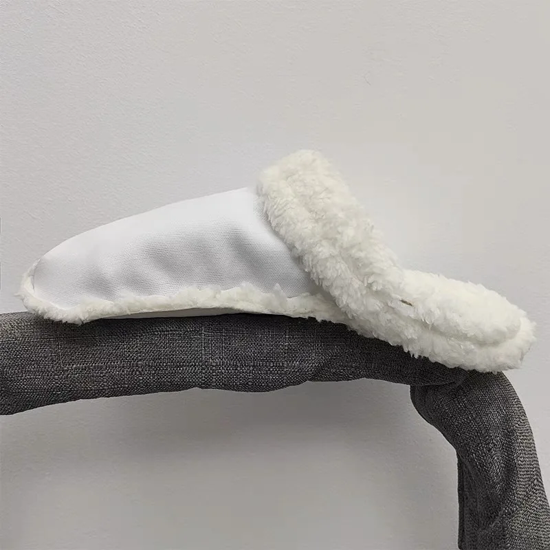 1 paar Winter Warme Schuhe Einlegesohlen Verdicken Einlegesohle für Frauen Männer Schuh Abdeckungen Abnehmbare Plüsch Liner Croc Zubehör_voghion.com