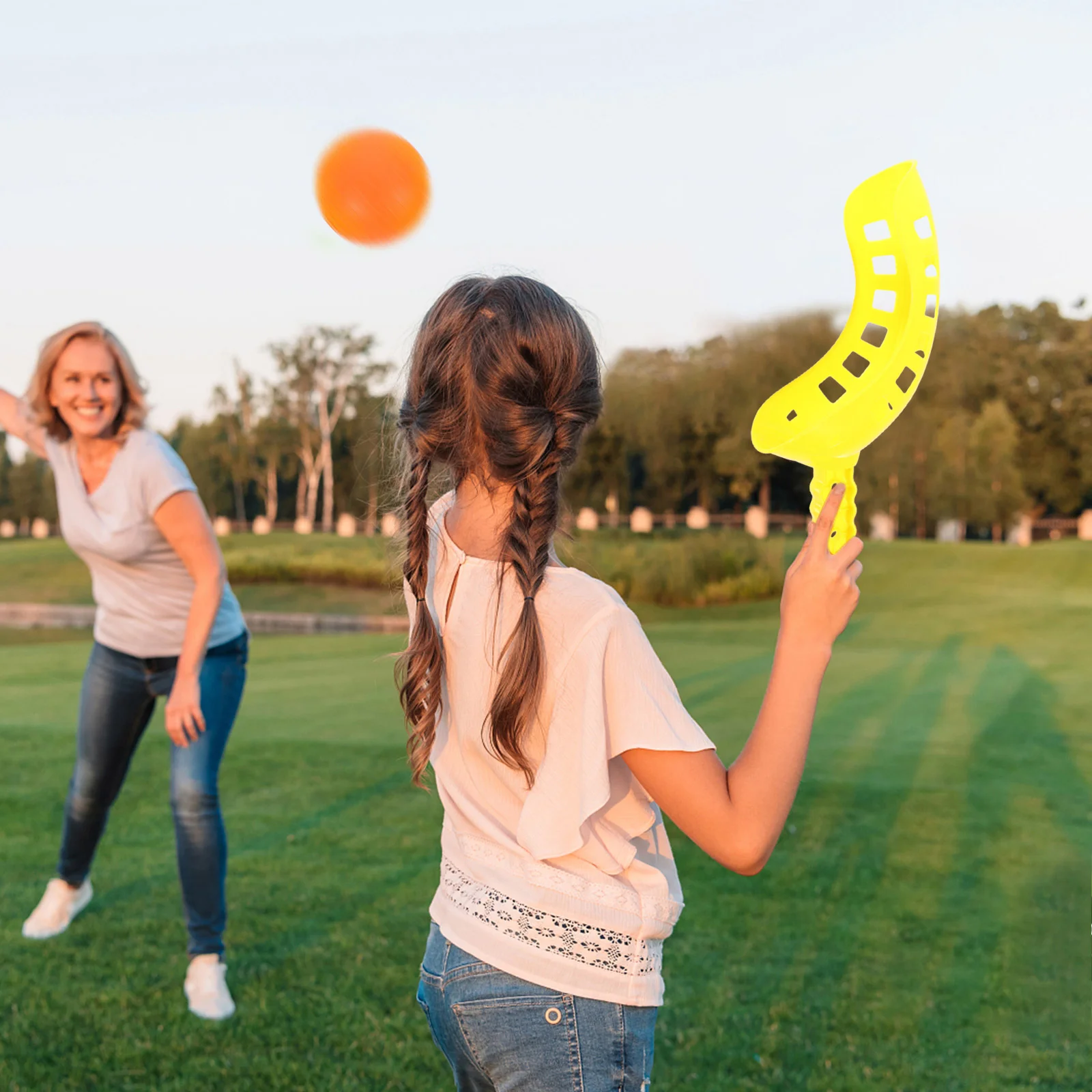 

2 комплекта интерактивных игрушечных мячей для двух детей