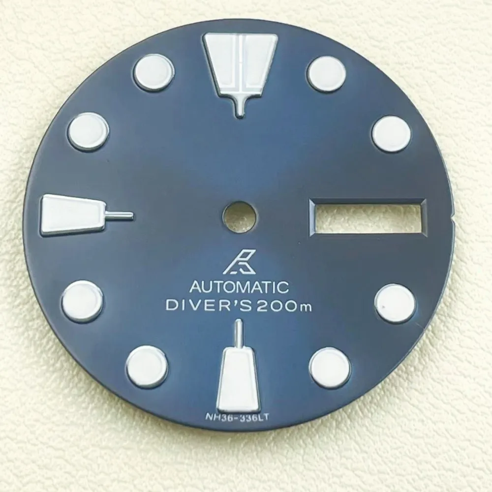 Substitute 4R36 modified literal abalone dial 28.5mm turtle king literal adaptation NH36 movement luminous nail surface