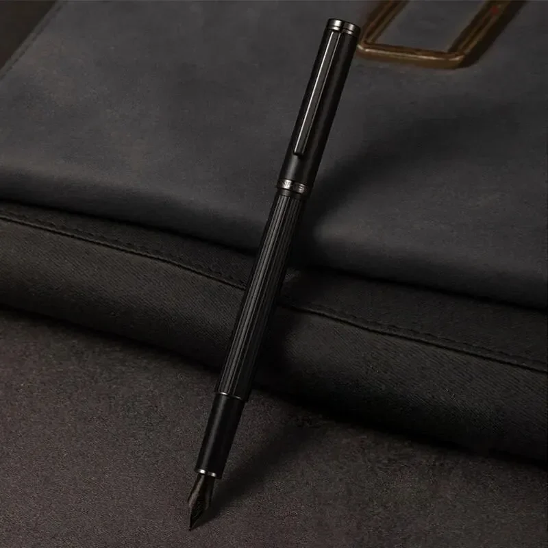Fountain pen Luxury Fountain Pen Fine Nib Classic Design Metal Pen with Converter Perfect Weight Ink for Smooth Writing