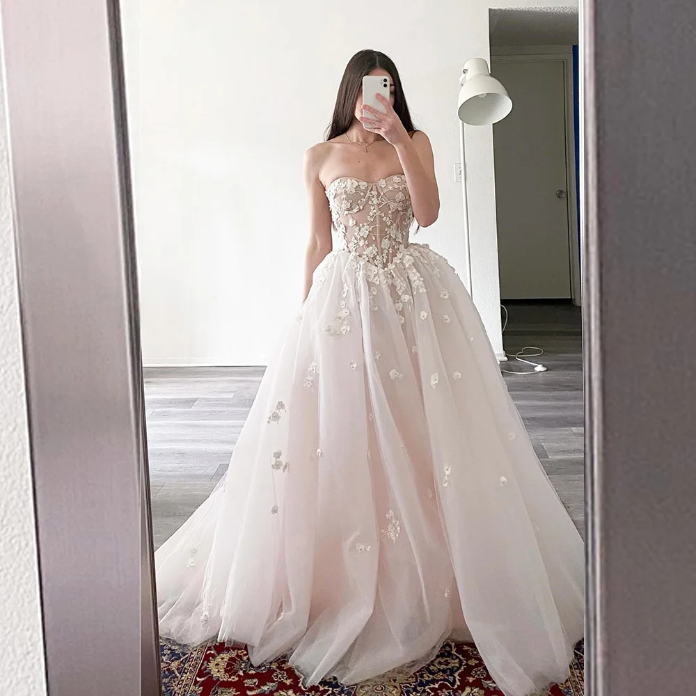 

Elegant Strapless Appliques Lace Tulle Wedding Dress for Women Backless A-line Court Wedding Bridal Gown فستان الزفاف