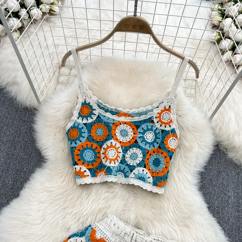 2024 New Lady Hollow Knitting Seaside Holiday Women Swimsuit Vintage Embroidery Beach National Sleeveless Camisole Shorts Set