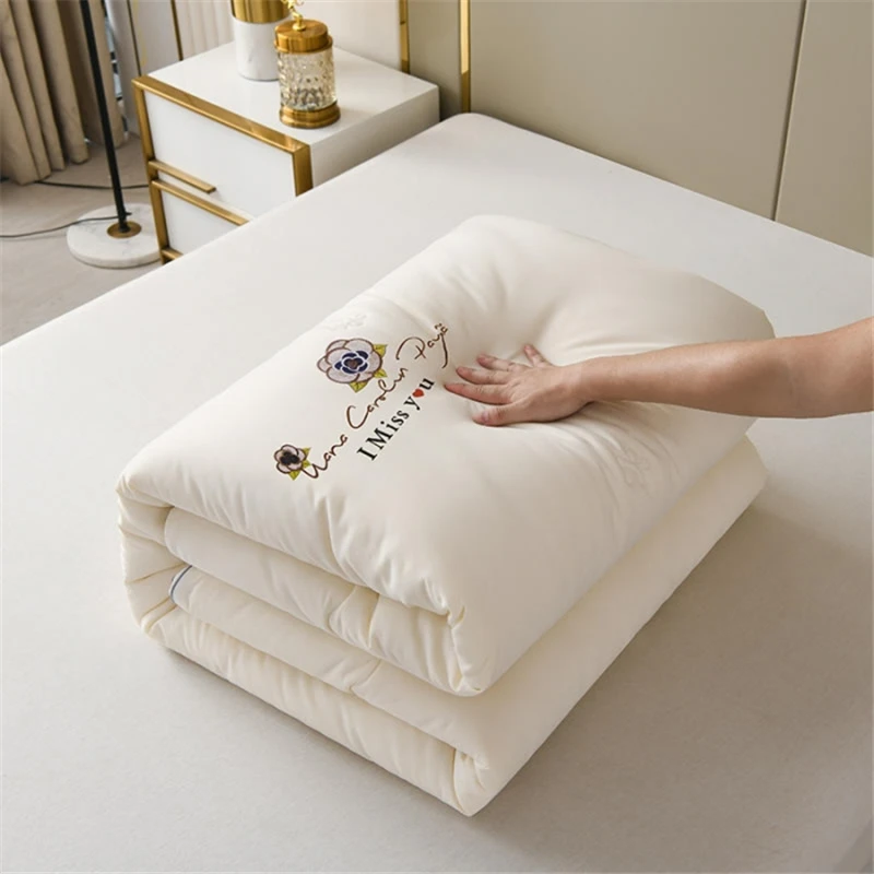 

High-End Class A Skin-Friendly Fabric Duvet, Thickening, Keeping Warm Comforter Sets, Antibacterial Blanket Bedding Set