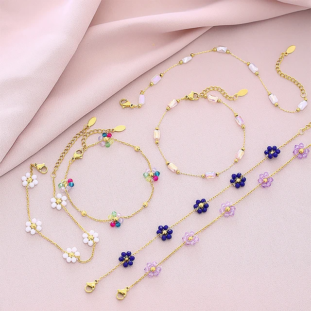 96118-948d38.jpg Bracelet pétale de cristal fait à la main, mignon, haut de gamme, perles de verre colorées, bijoux en acier inoxydable pour femmes, été 2025