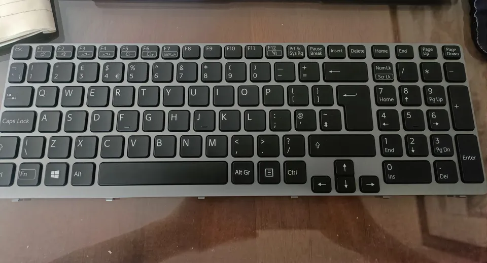 TASTIERA PER SONY Vaio SVE15 SVE1511K1EW Layout Italiano Colore Nero - Foto 4