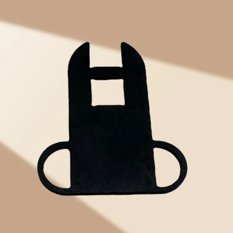 Customizable card wrench steel strap buckle