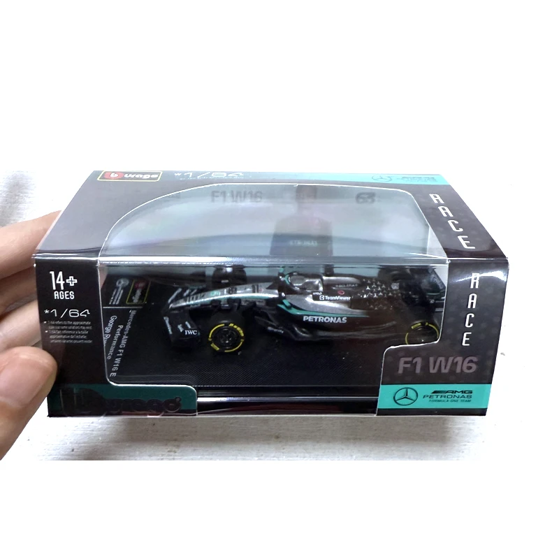 Ferrari Bburago 1:64 2025 McLaren F1 Model With Helmet Alloy Miniature Diecast Formula Racing Car Toy MCL39 W16 SF25 Red BulRB21