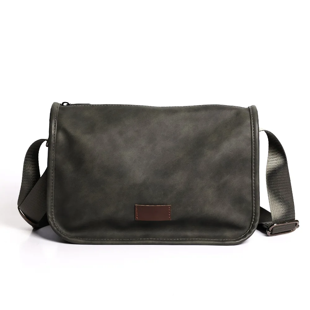 

Vintage Leather Crossbody Bag for Men Small Square Bag Men's Simple Shoulder Bag Outdoor Cycling Backpack