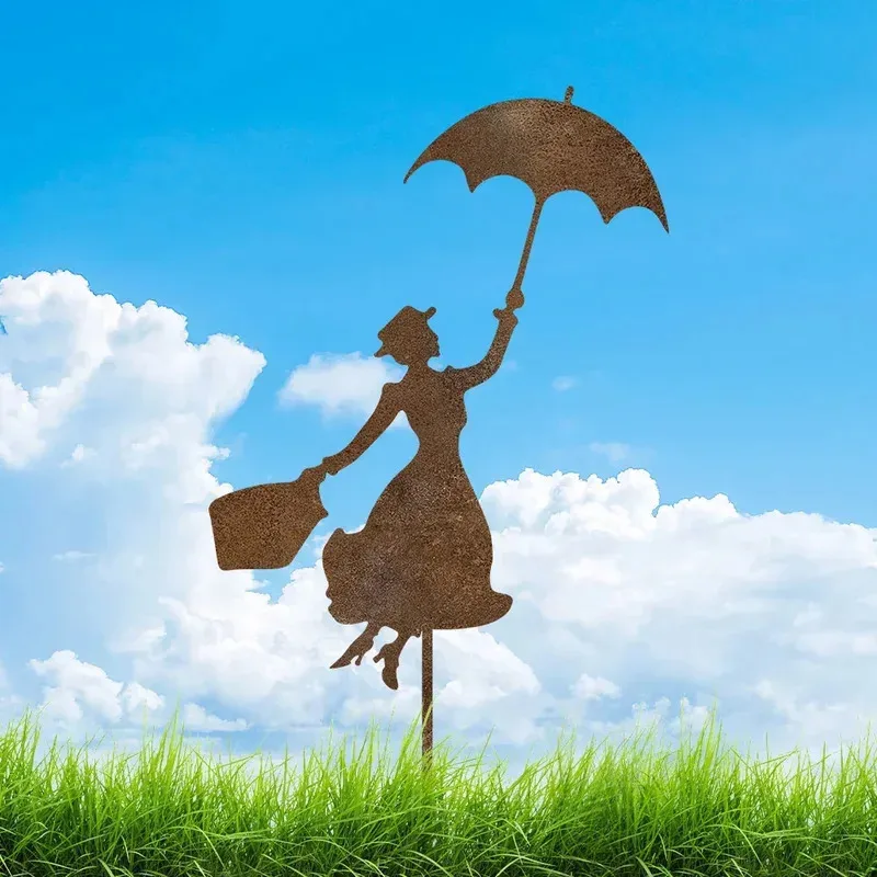 Vintage-Style Rusty Garden Stake 2