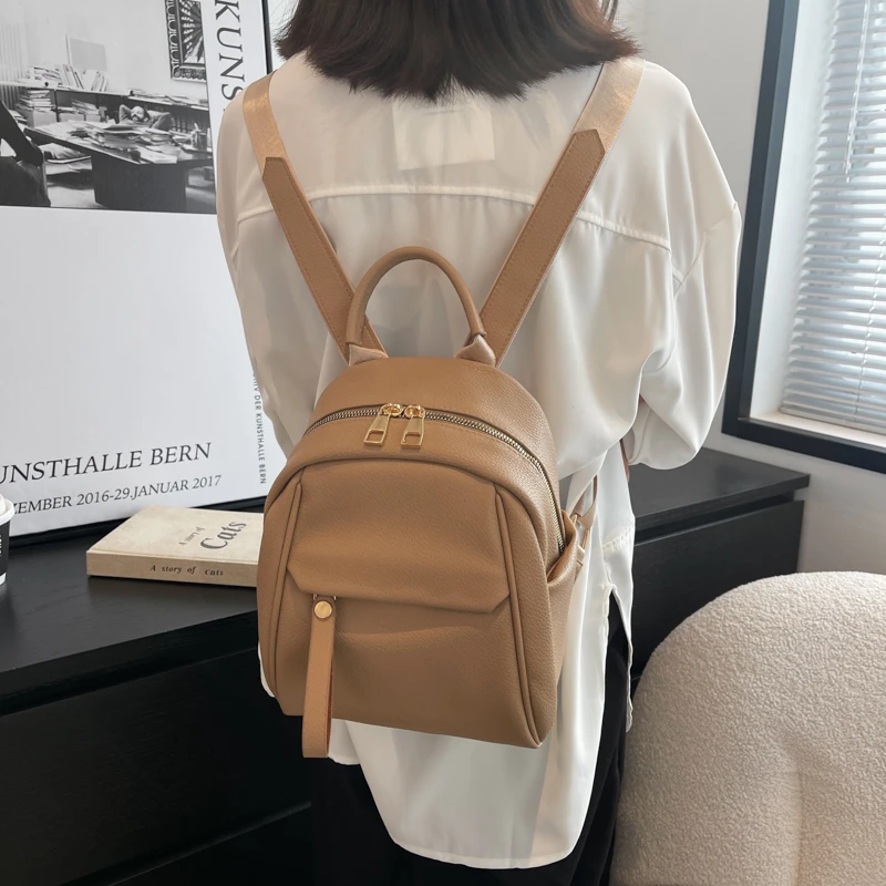 

Casual Women Small Backpack Pu Leather Backpack Large Capacity Solid Color School Bag Travel Bag Female Rucksack Mochilas