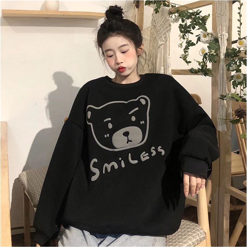 Black Sweatshirt Women Bear Print Crew Neck Korean Fashion Hip Hop  Oversized Leisure Loose Fleece Thicken Winter Tops Pullover