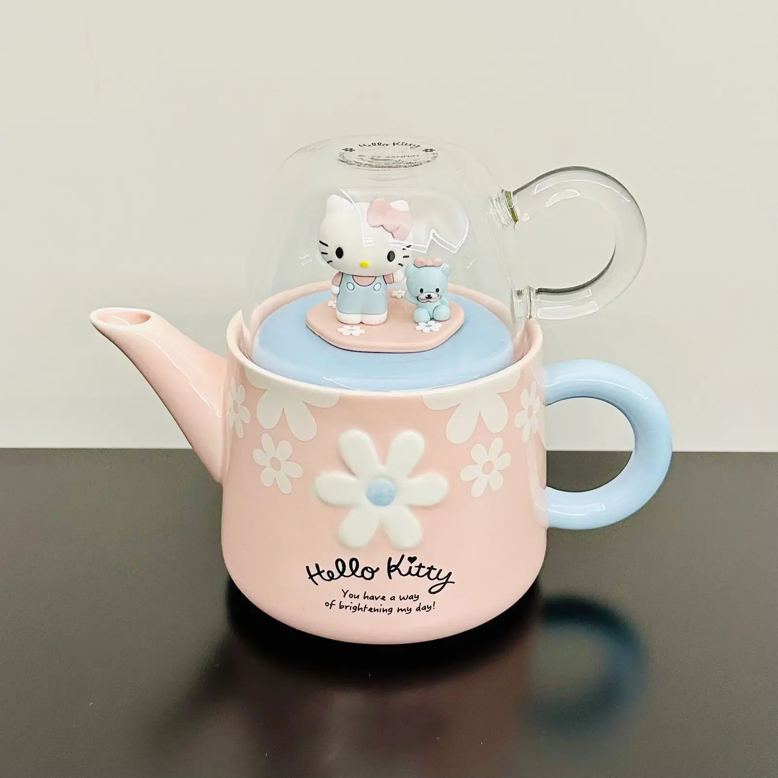 Venta caliente 2024 Sanrio Anime Taza de tetera de cerámica Taza de agua de dibujos animados lindo Hello Kitty Juego de ollas Regalo de Navidad para niña de alto valor para el hogar