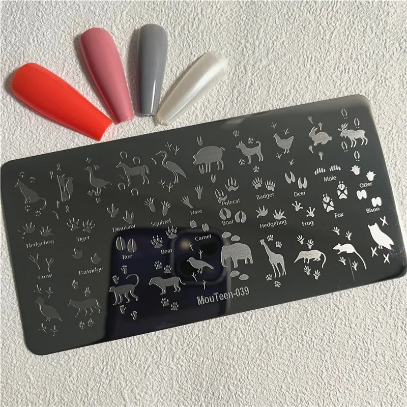 

Штамповочная пластина для ногтей с изображением животных