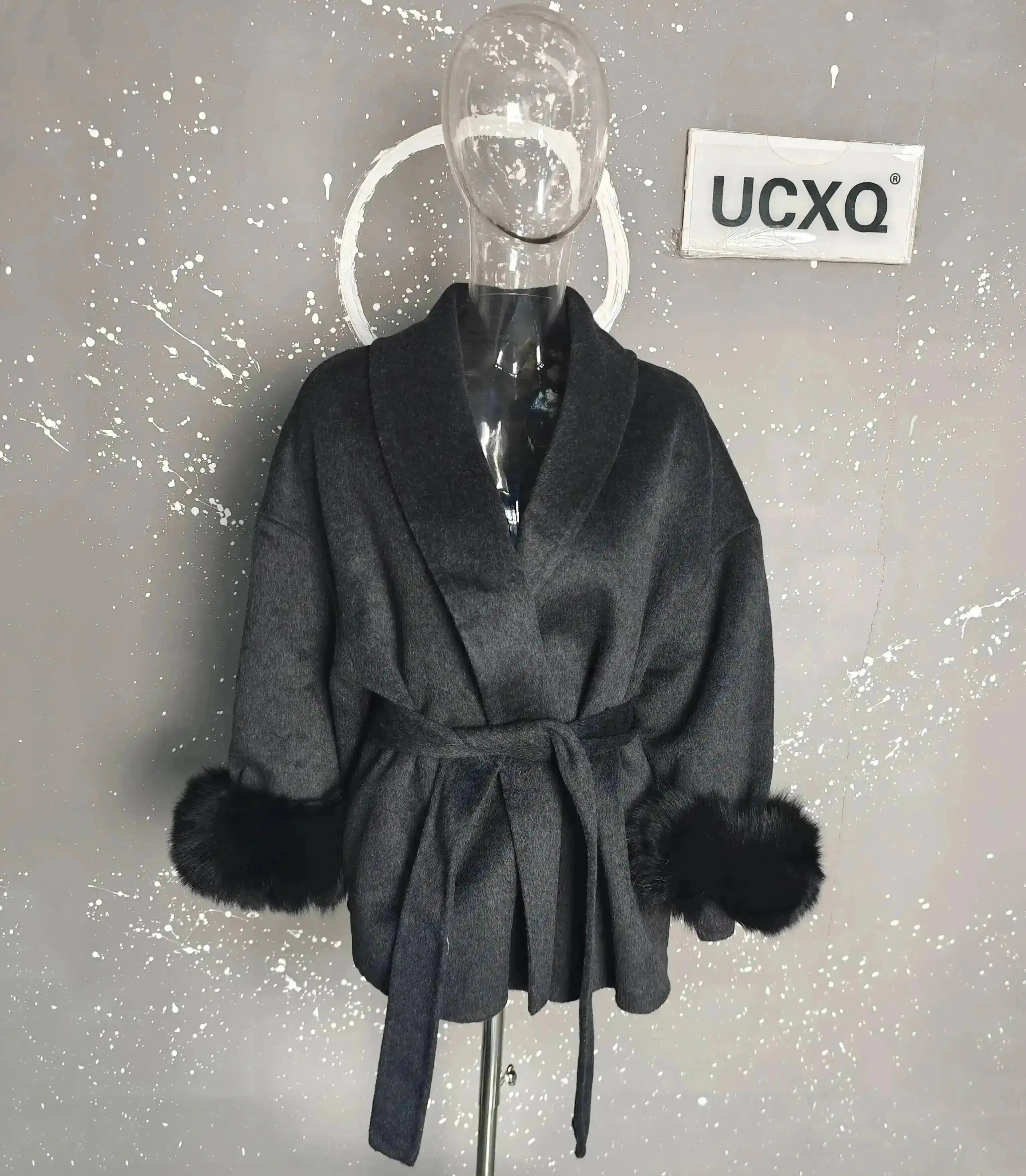 Black Gray Short