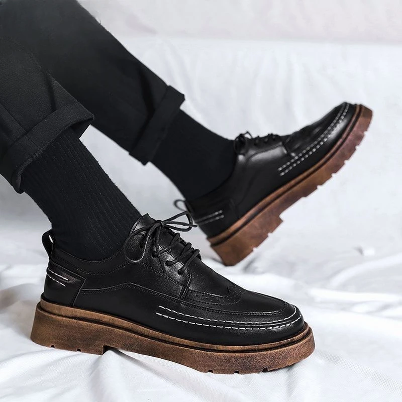 Men's Leather Shoes Black Formal Male Casual Shoe Flat Round Toe Brogue Dress Business Legitimate Cheap Clearance Original Hot