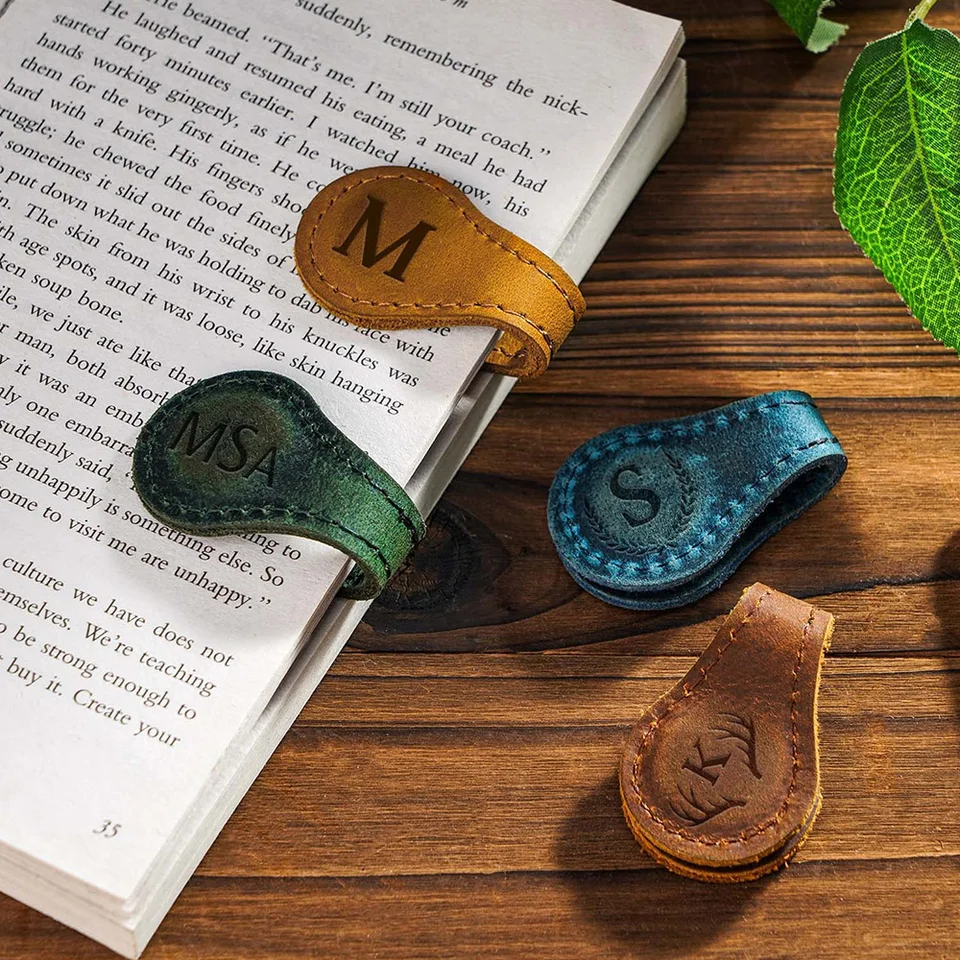 thumbnail image 2 of 2PCS Magnetic Leather Bookmark With Initial, Double-Sided Bookmarks Fo 2 of 12