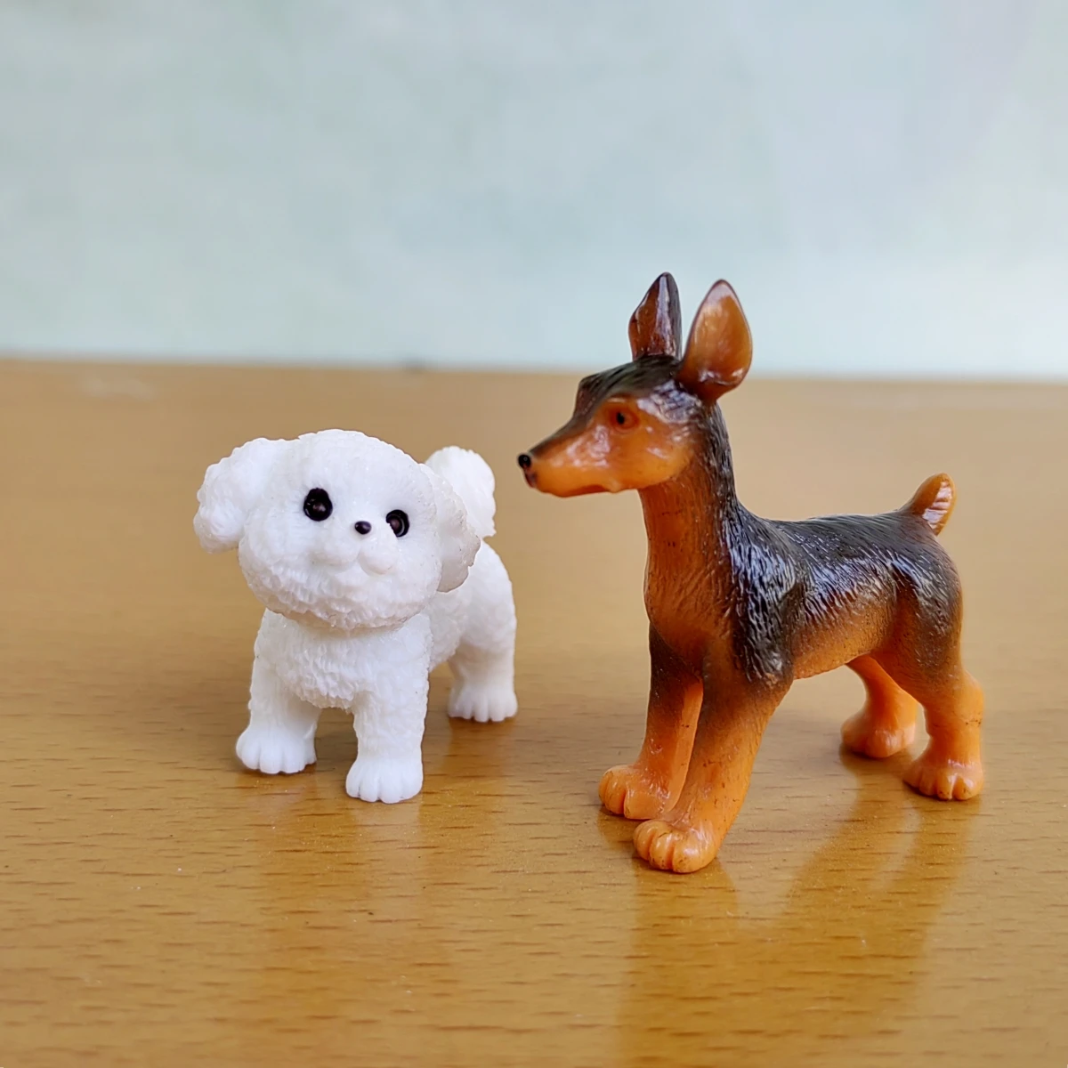 Cachorro Doberman Albino: O Que Realmente Vale a Pena em Miniaturas de  Resina para Jardins e Decoração?, image size:1200x1200