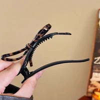 Large Size Twisted Hair Clip PU Bow Barrettes Plastic Hairpin Sweet Daily Headwear Women's Hair Accessories - Image 5