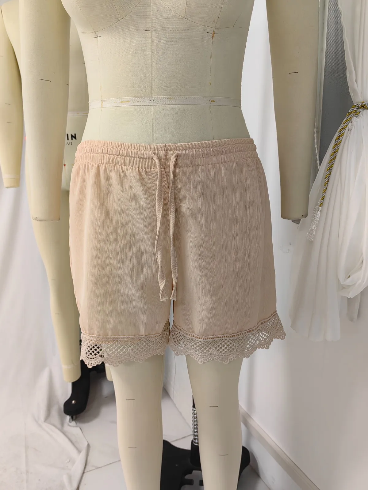 S8B637A33F3654B078A4A29Da032D9Ce2Z