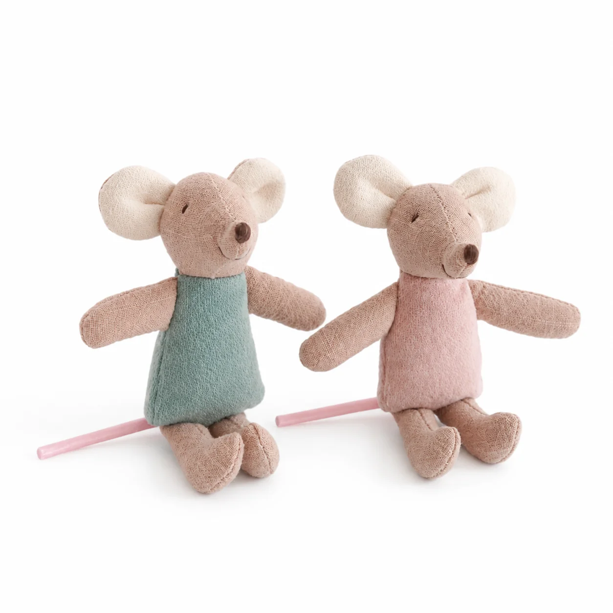 Nordic Style Fabric Art Angel Wings Mouse Doll - Cute Thumb Doll Rag Decoration and Zodiac Birthday Gift
