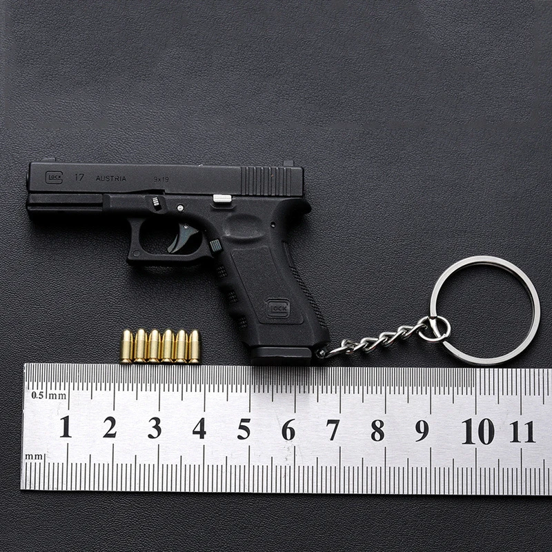 

Small/Big Anti-stress Metal Glock 17 Keychain Miniature Model Gun Toys Pistol Portable G17 Shell Ejection Assemble Disassemble