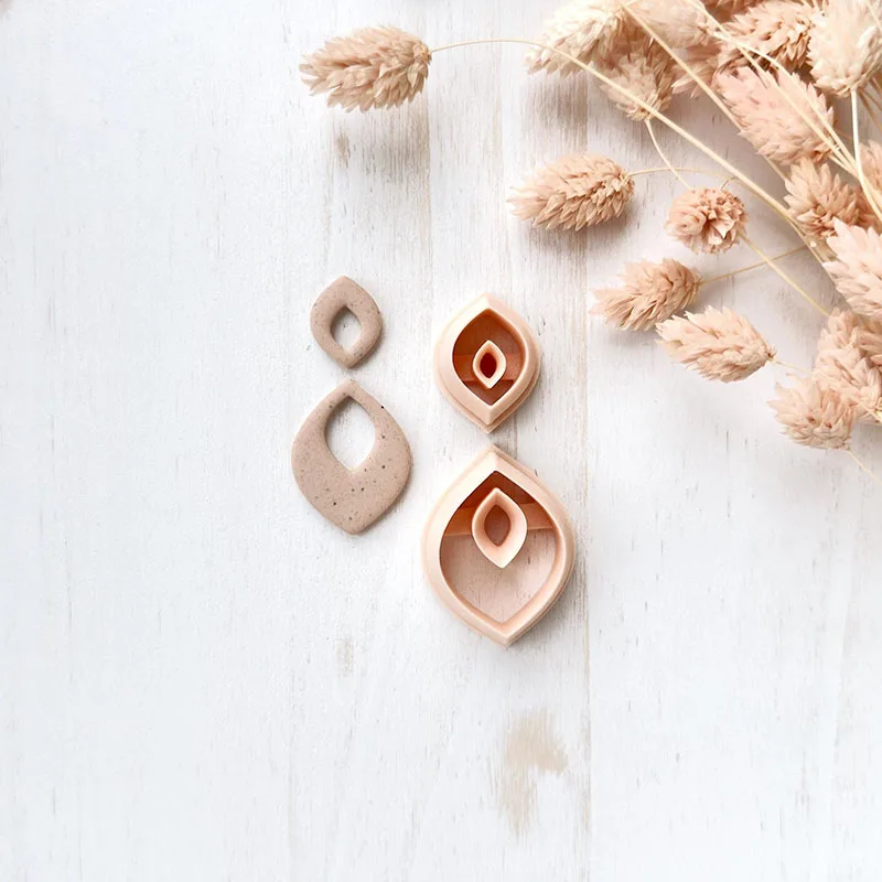 Polymer Clay Cutter Basic Geometry Shape Polymer Clay Earring Cutter 2Pcs/SET Dangle Clay Cutter Abstract Shape Cutting Molds Embosed Cutters