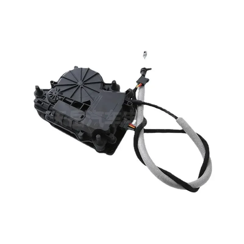 

Замок для багажника BMW 750i 740i 740e 51247357097