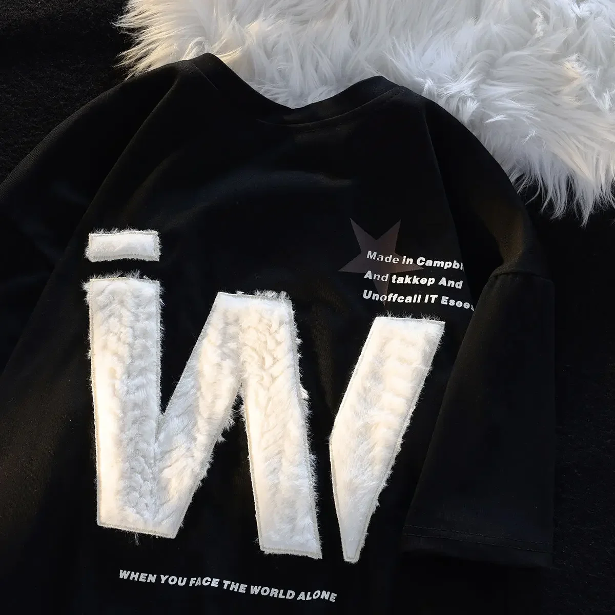 Новинка, Американская футболка с вышивкой и надписью, женская летняя плюшевая простая и универсальная свободная парная винтажная Готическая футболка y2k