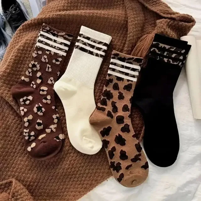4 Pairs Women Leopard Socks Cotton Sports Y2k Student White Lolita Harajuku Girl Funny Socks 1