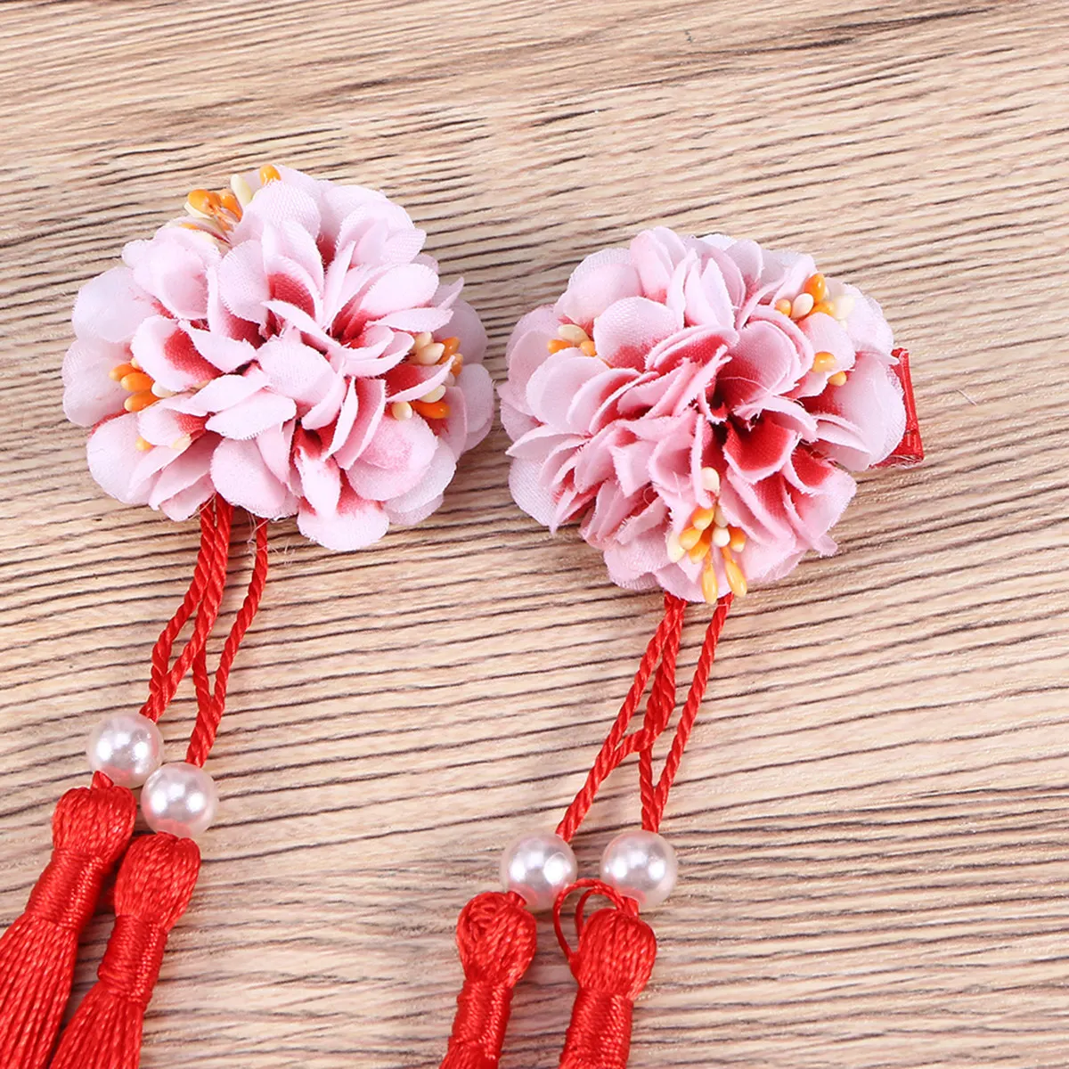 2Pcs Tassels 헤어 클립 꽃 모양 긴 천 머리핀 스타일 헤어 액세서리 그라데이션 레드 데일리 착용