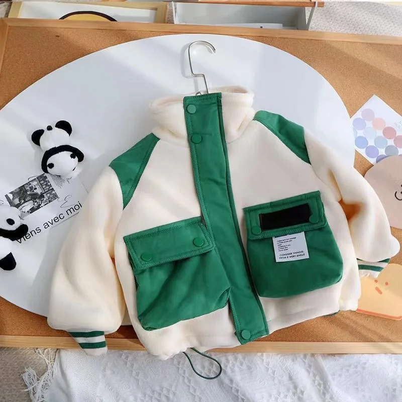 Autumn and Winter Children's Coat New Boys' Plush Thickened Shake Fleece Coat Winter Top Children's Warm Jacket