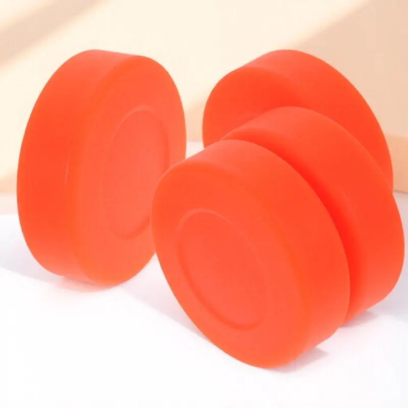 4Pcs 아이스 하키 퍽스 고무 하키 훈련용 퍽스 연습 및 경쟁을 위한 저마찰 슬라이딩 스포츠 액세서리