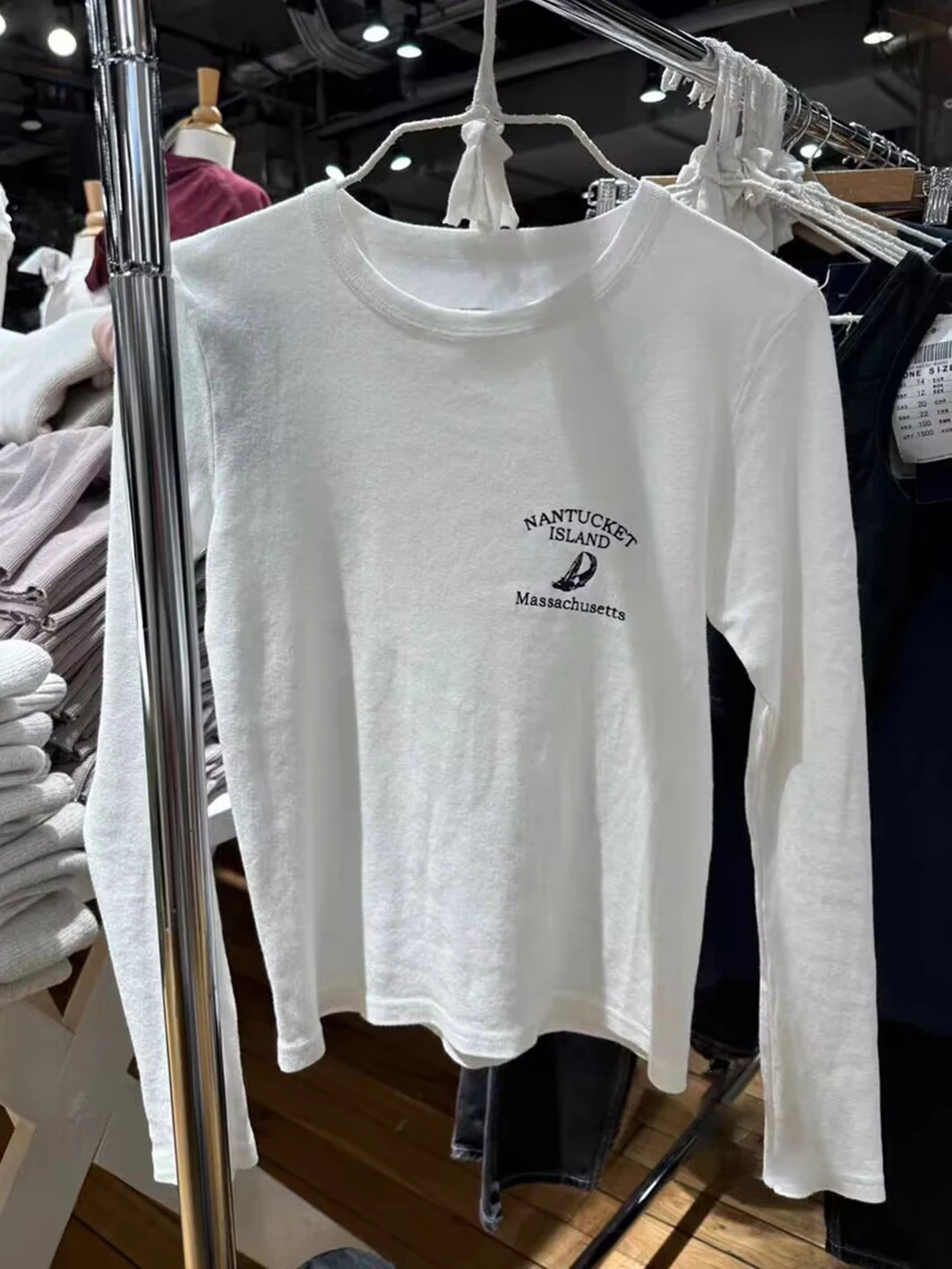 

Белая женская футболка с длинным рукавом и надписью, Приталенная футболка с круглым вырезом, весенние повседневные Простые милые футболки в стиле преппи Y2k