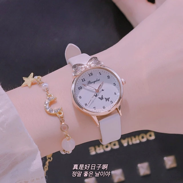 Reloj de pulsera con esfera de dibujos animados para mujer, conjunto de  reloj de pulsera de cuarzo con banda de cuero, a la moda - AliExpress