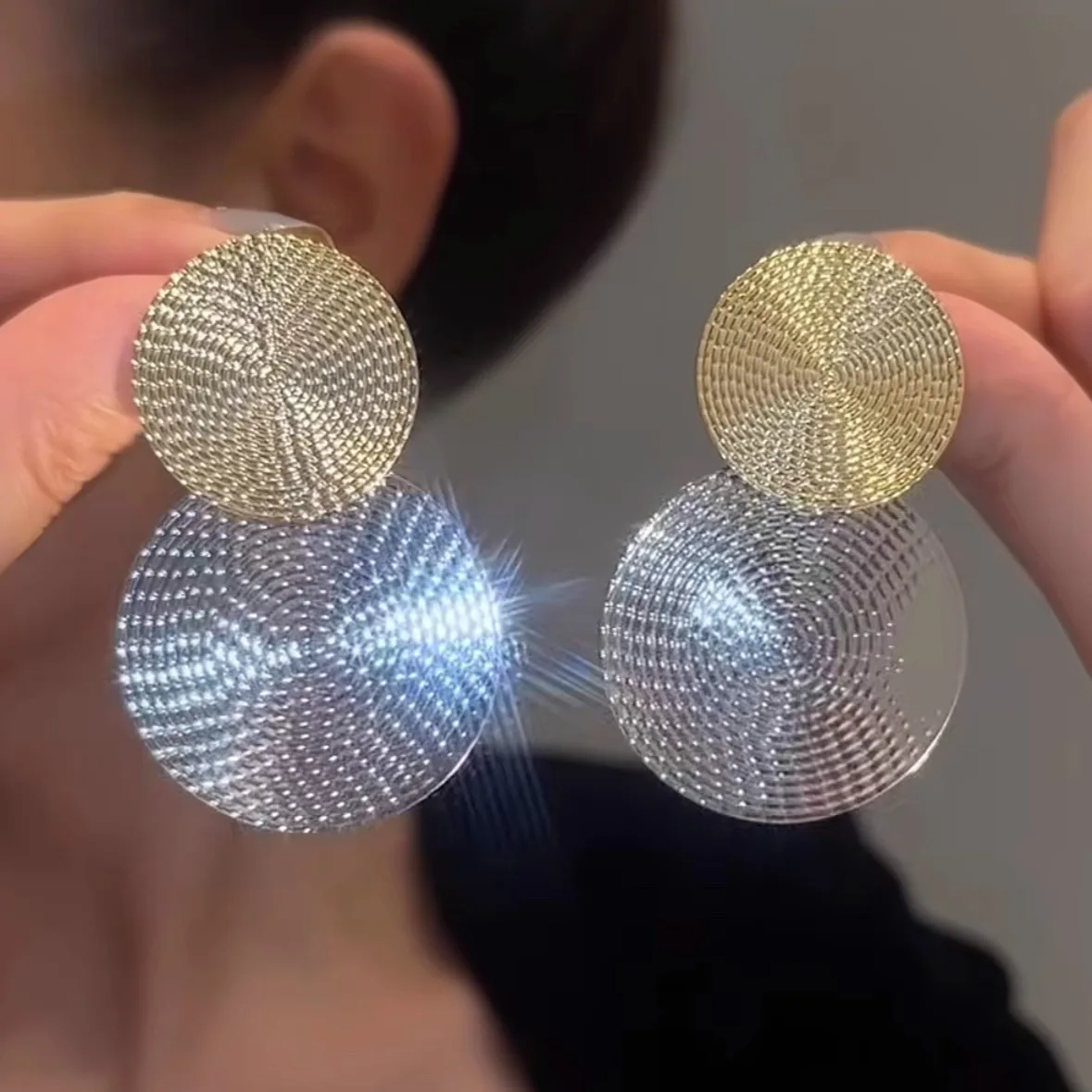 Small round Earrings Women's Advanced New Graceful and Fashionable Jewelry Gift