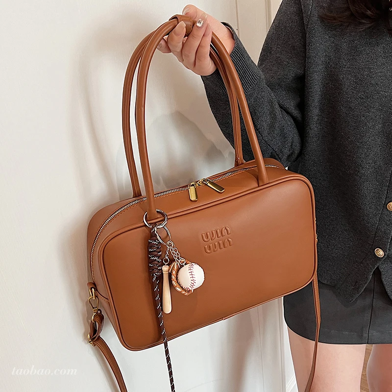 新品　1PIU1UGUALE3 AURORA BOSTON BAG 新品 1PIU1UGUALE3 AURORA BOSTON BAG