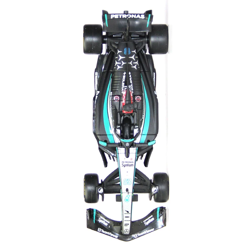 Bburago 1:43 Mercedes-AMG Petronas F1 Team W15 2024 #44 Hamilton #63 George Russell Alloy Car Die Cast Model Toy Collectible 4