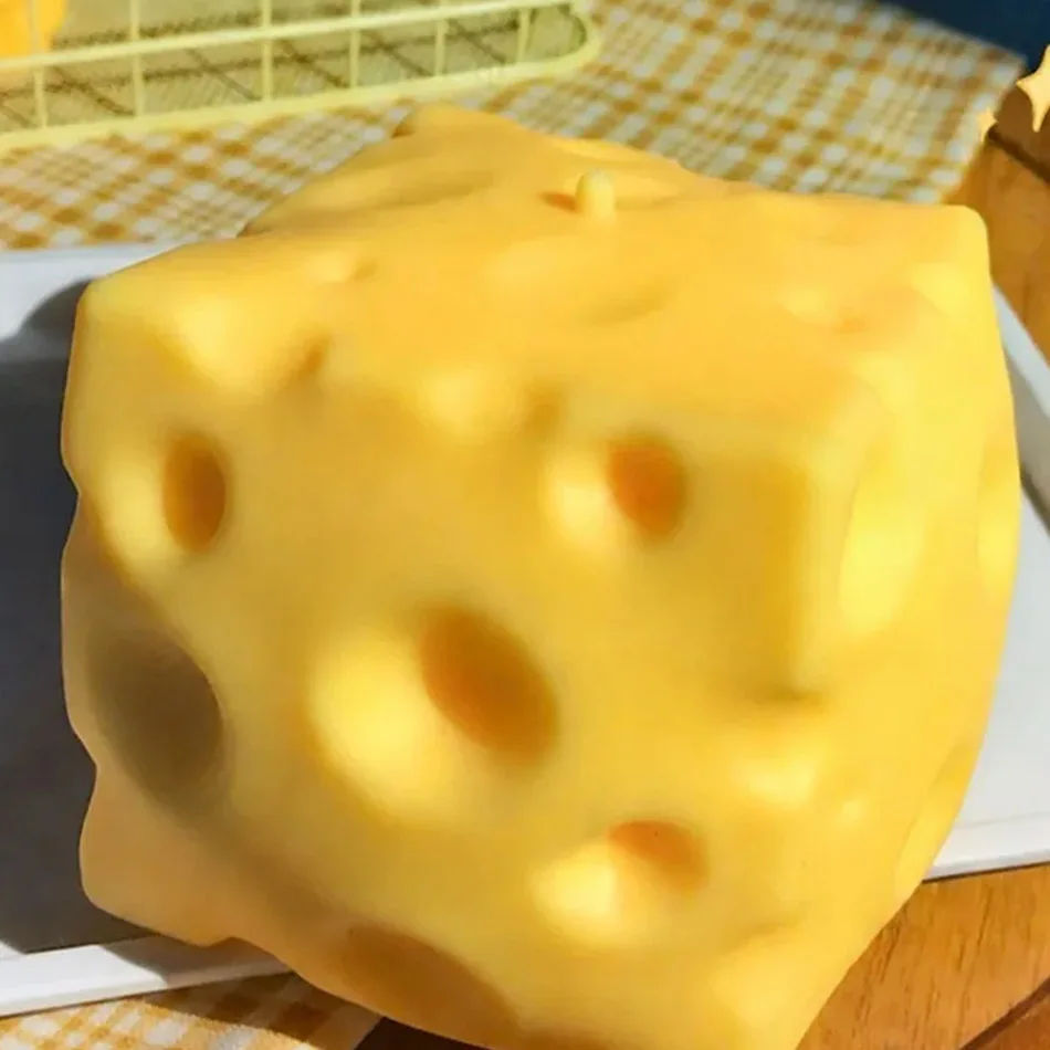 2026 Riesiges Käse-Quetschspielzeug, extra große Größe, Käse-Squishy-Fidget-Spielzeuge, langsam rückfedernder, formbarer Entspannungsball für Erwachsene, Geschenke – Detail 7