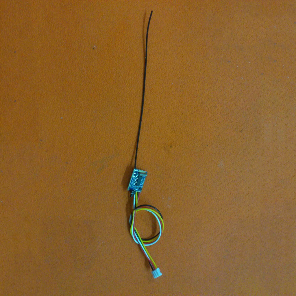 Trasmettore UHF 16CH Trasmettore TV Modulo RF 360-900 MHz TV FM Trasmettono Audio Video Sincrono Trasmissione Di Immagini Wireless - Foto 9